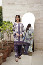 Close up of medallion digital print on Amara Indigo kurta ZAMARANG