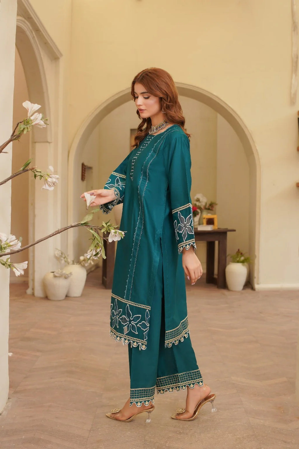 Close up of white embroidery on Blush Radiance shirt ZAMARANG
