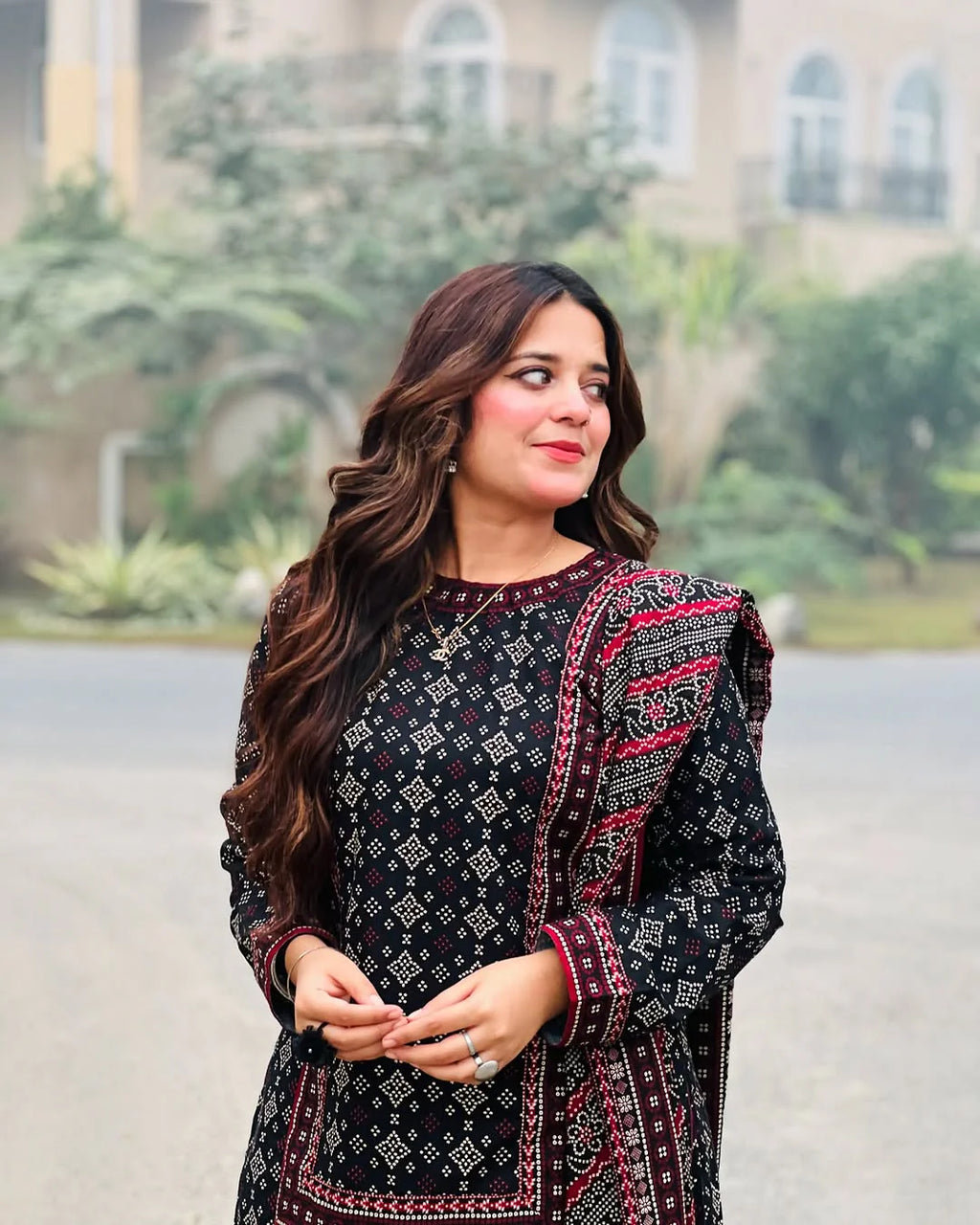 Full outfit view of stitched 3 piece digital lawn suit by ZAMARANG
