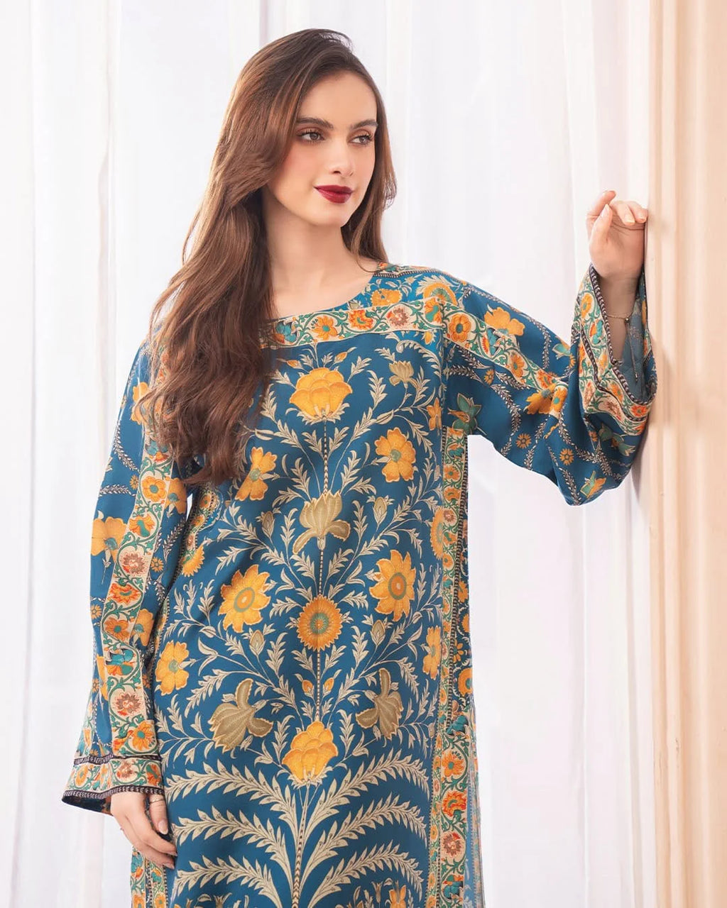 Model in teal 2-piece digital printed lawn suit for festive daywear