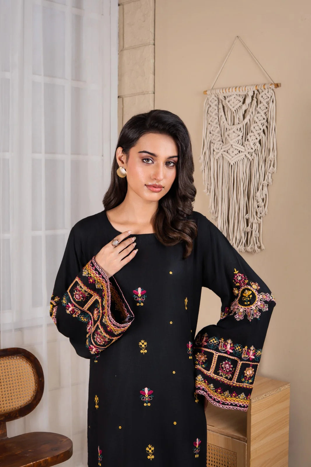 Onyx Bloom embroidered Arabic lawn 2 piece suit front view ZAMARANG