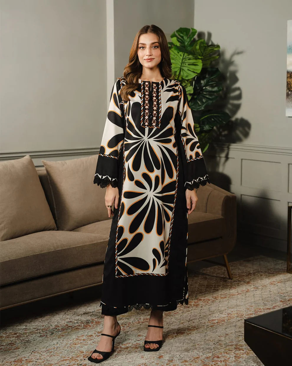 Ebon Petal Crepe Long Top Dress