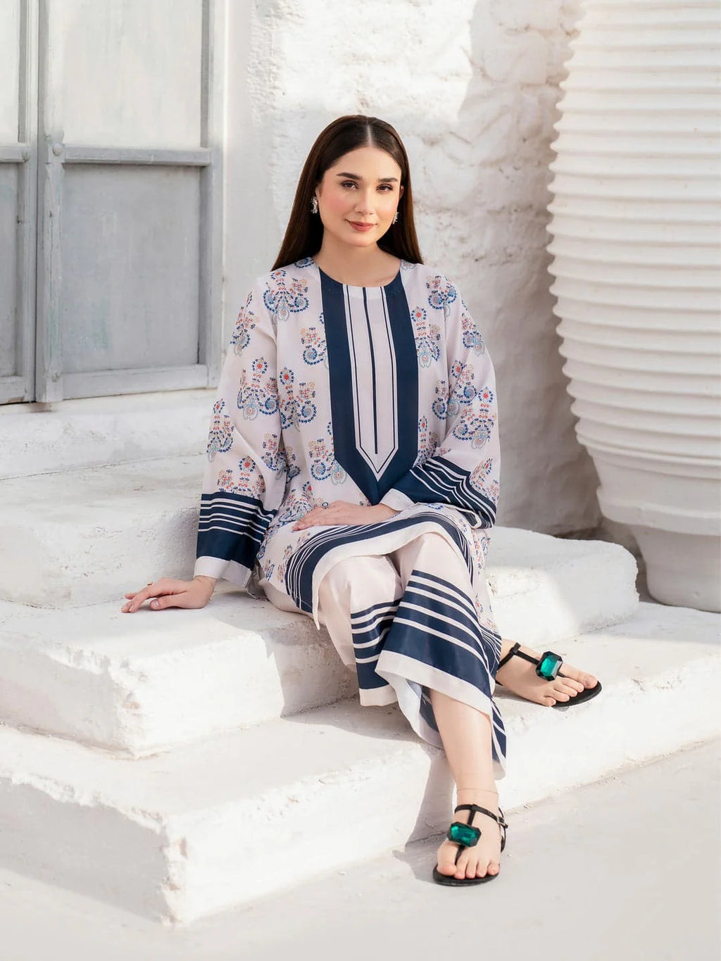 Straight trousers with stripe band detail Nila Stripe ZAMARANG