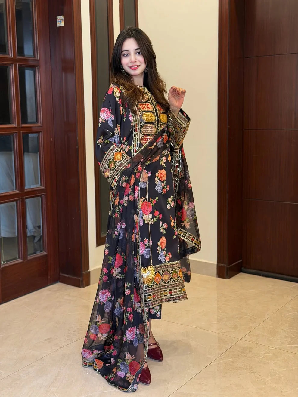 Noir Flora Embroidered 3 Piece