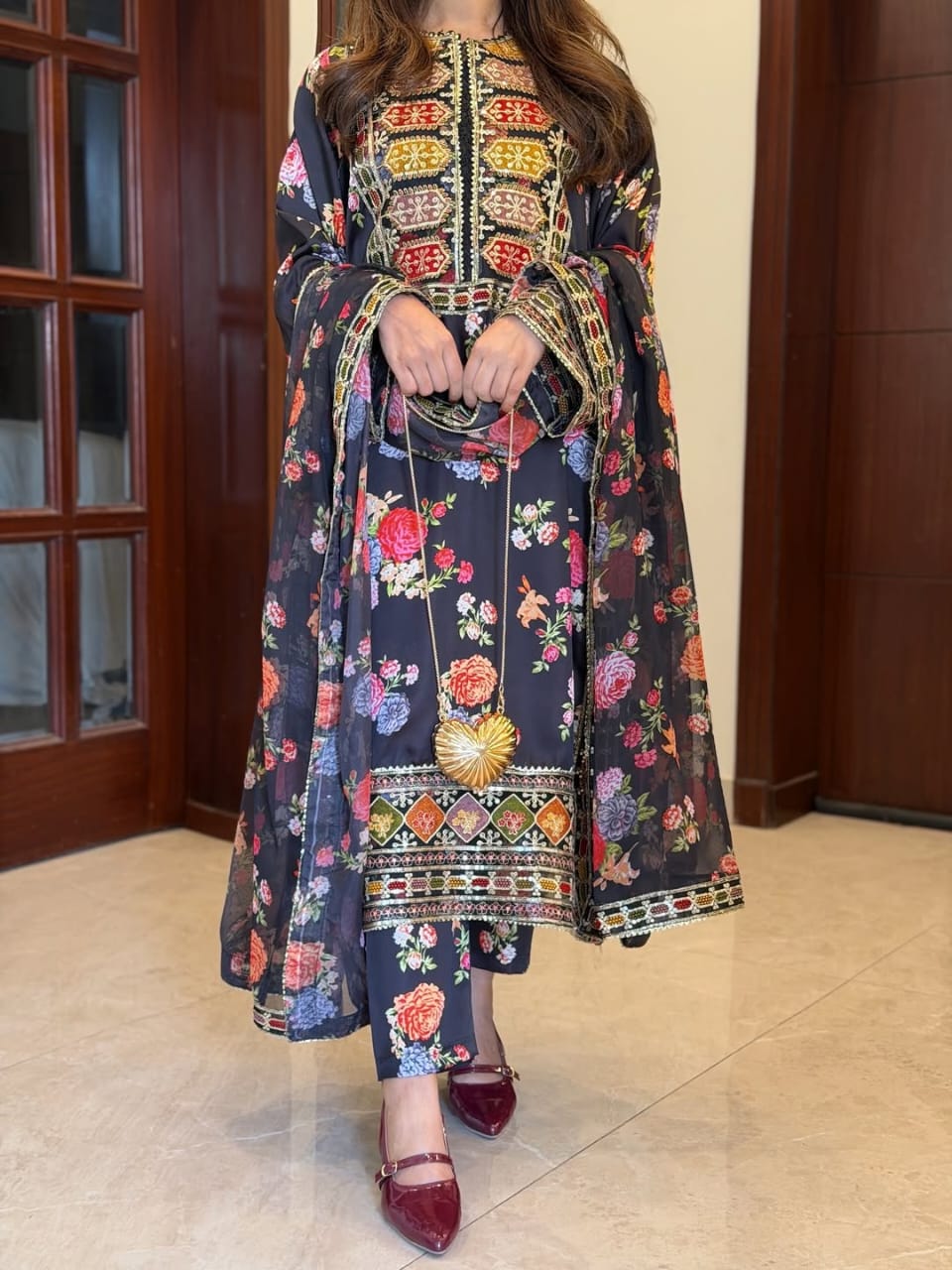 Noir Flora Embroidered 3 Piece