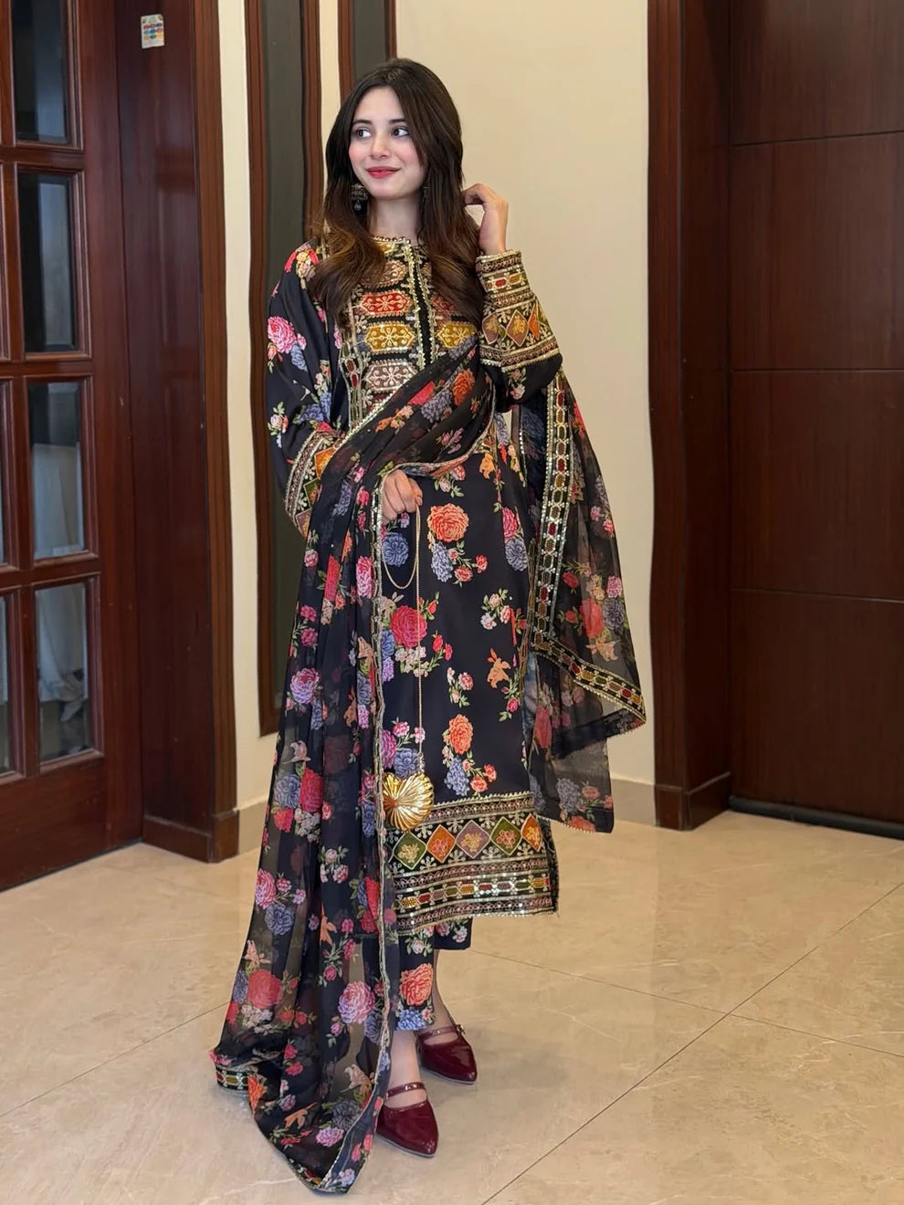 Noir Flora Embroidered 3 Piece