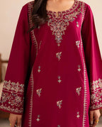 ZAMARANG Gulnaar embroidered linen outfit full look