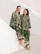 ZAMARANG Olive Grove kurta digital print close up detail