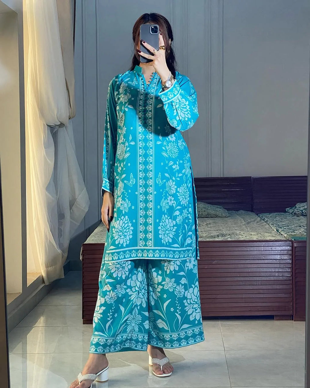 ZAMARANG Sky Meadow straight trouser detail stitched outfit