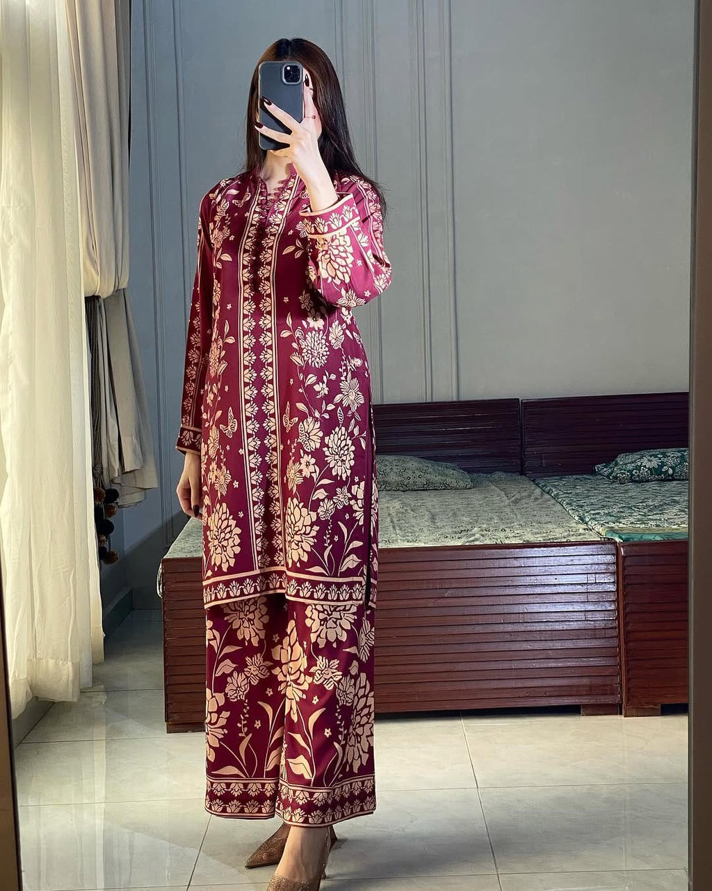 ZAMARANG Velveted Maroon digital floral print kurta front view