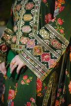 ZAMARANG Verdant Bloom coordinated printed trouser hem detail