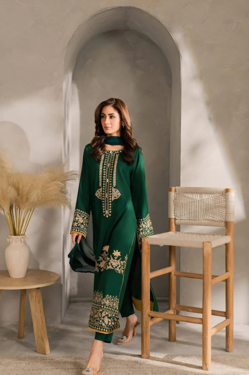 ZAMARANG embroidered sleeve panel detail Emerald Vale suit
