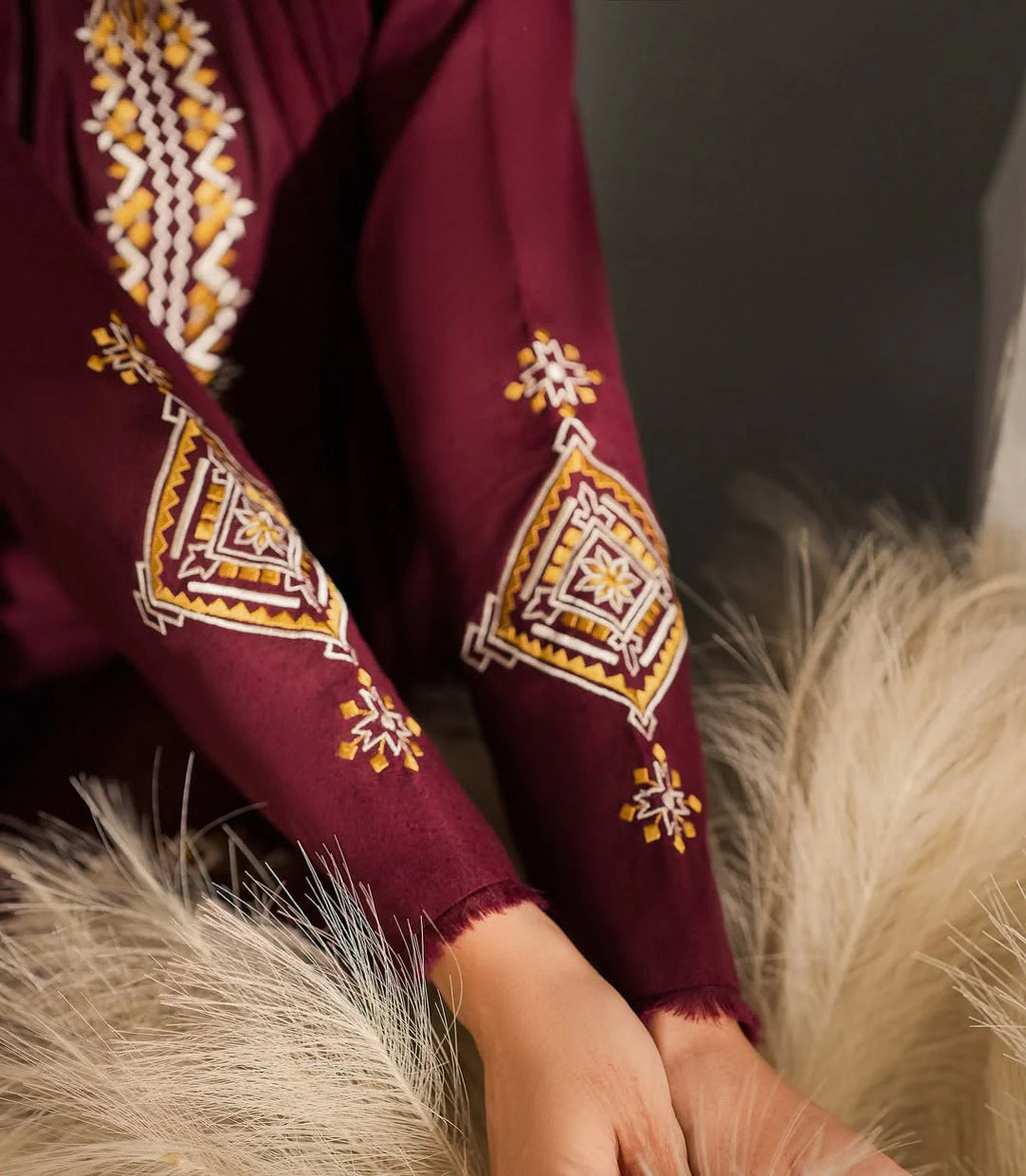 ZAMARANG maroon straight trouser hem embroidery detail
