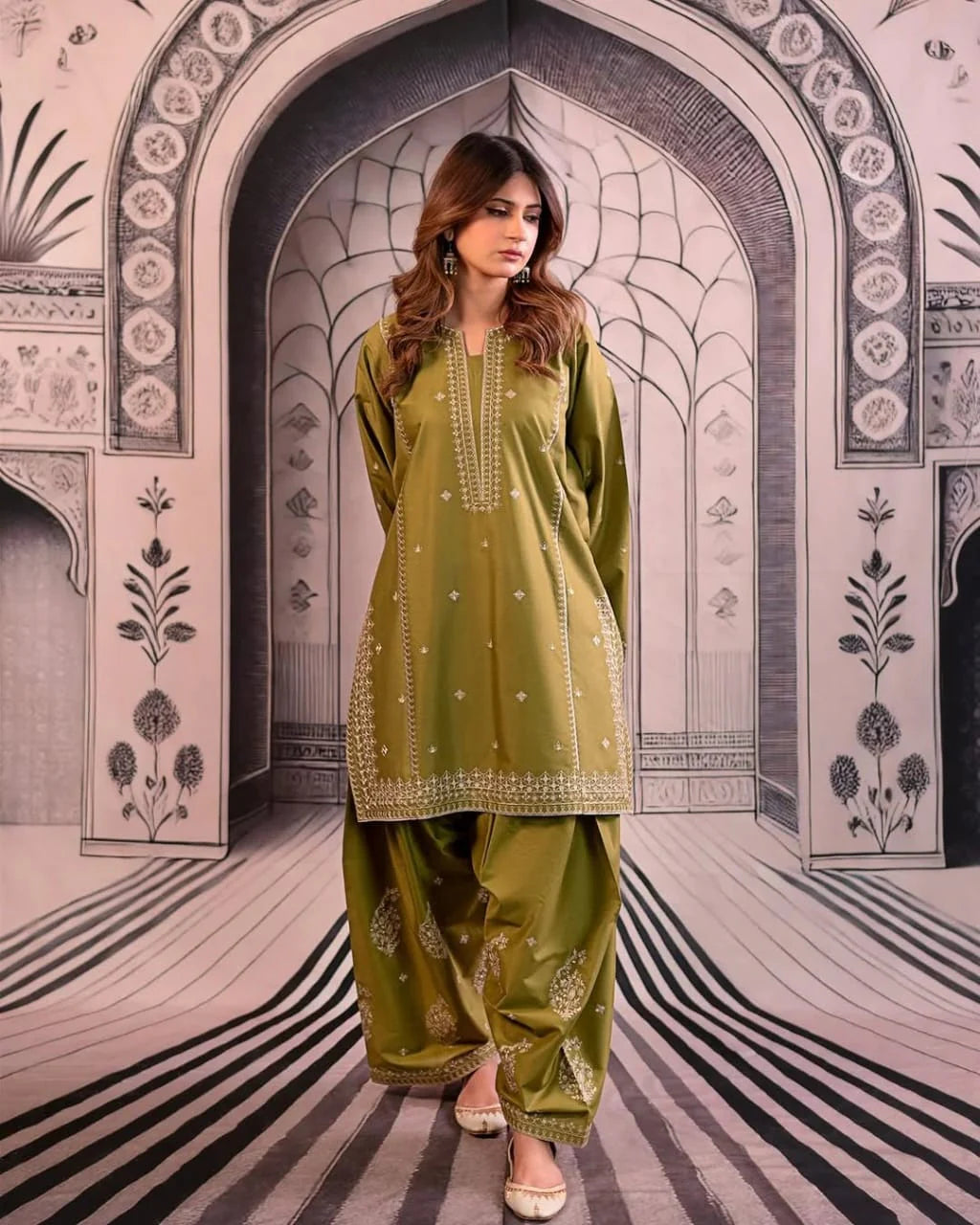 ZAMARANG olive wide trouser embroidery detail