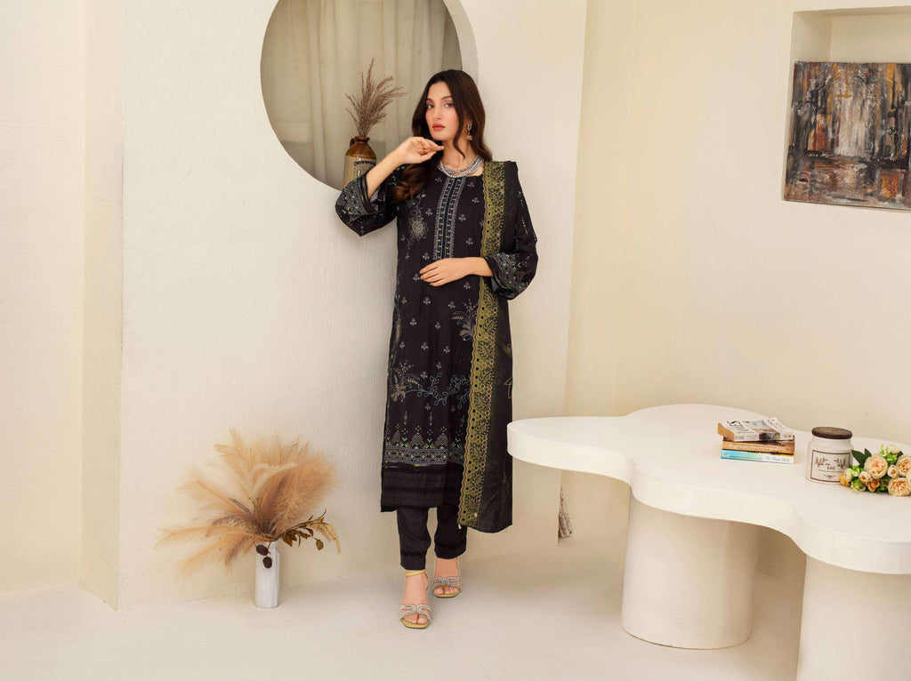 Plain dyed viscose trouser included with black embroidered suit ZAMARANG