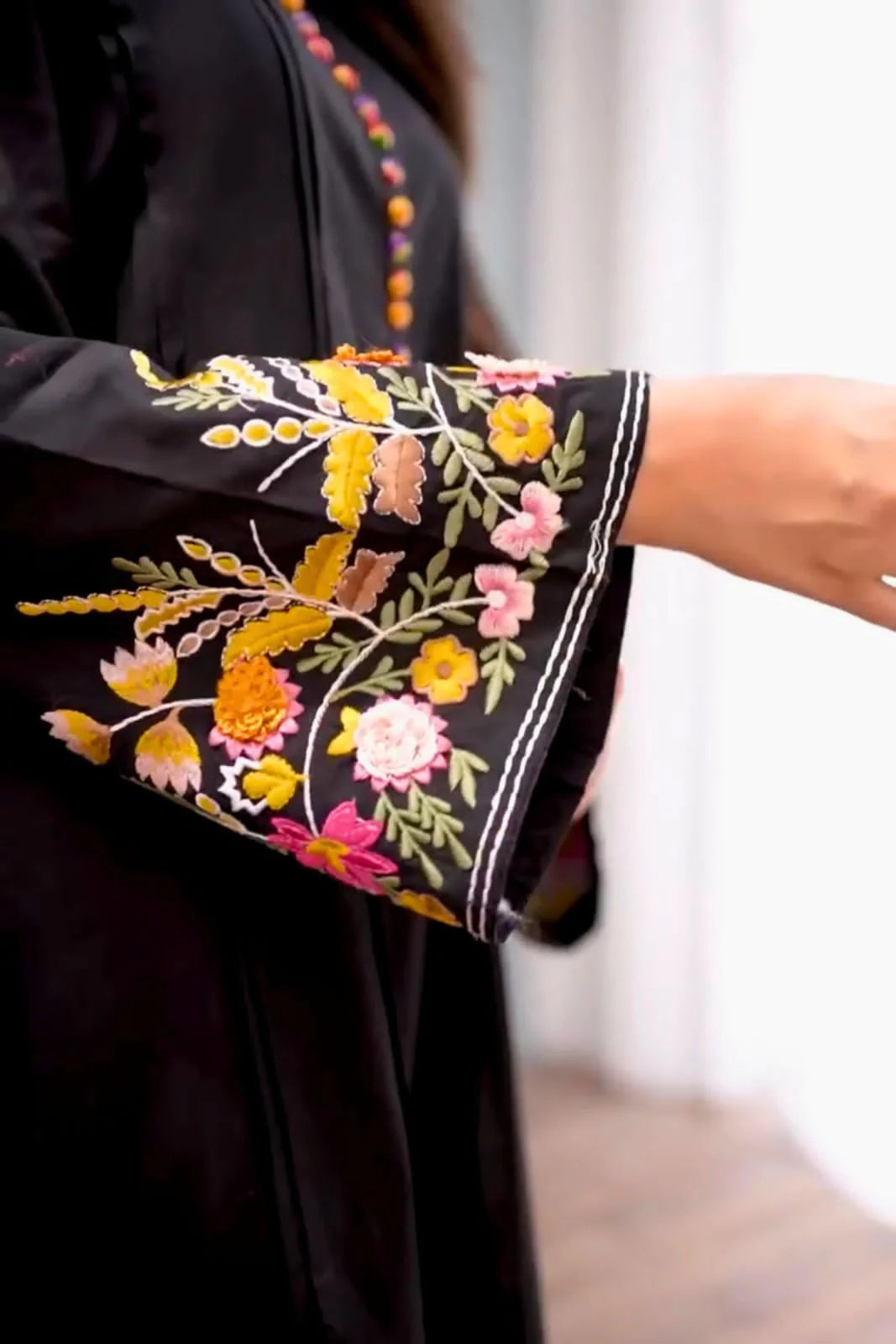 midnight-aura-embroidered-linen-2-piece-suit-front