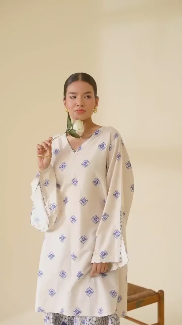 Neutral printed wide-leg trouser detail ZAMARANG