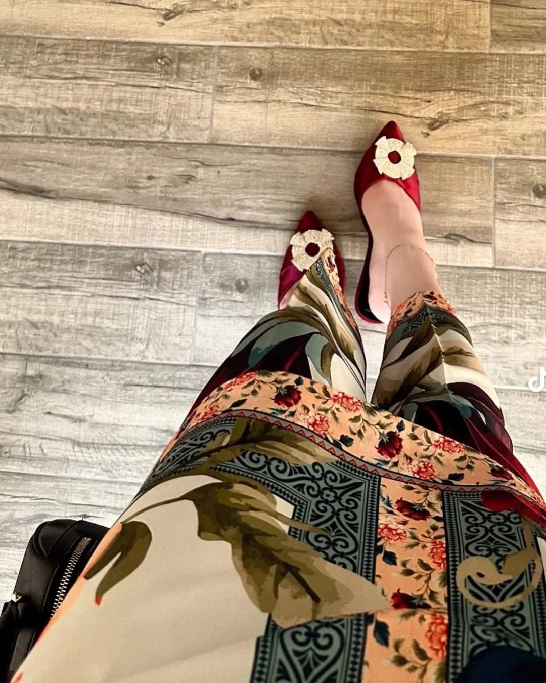 zamarang-digital-print-womenswear-ivory