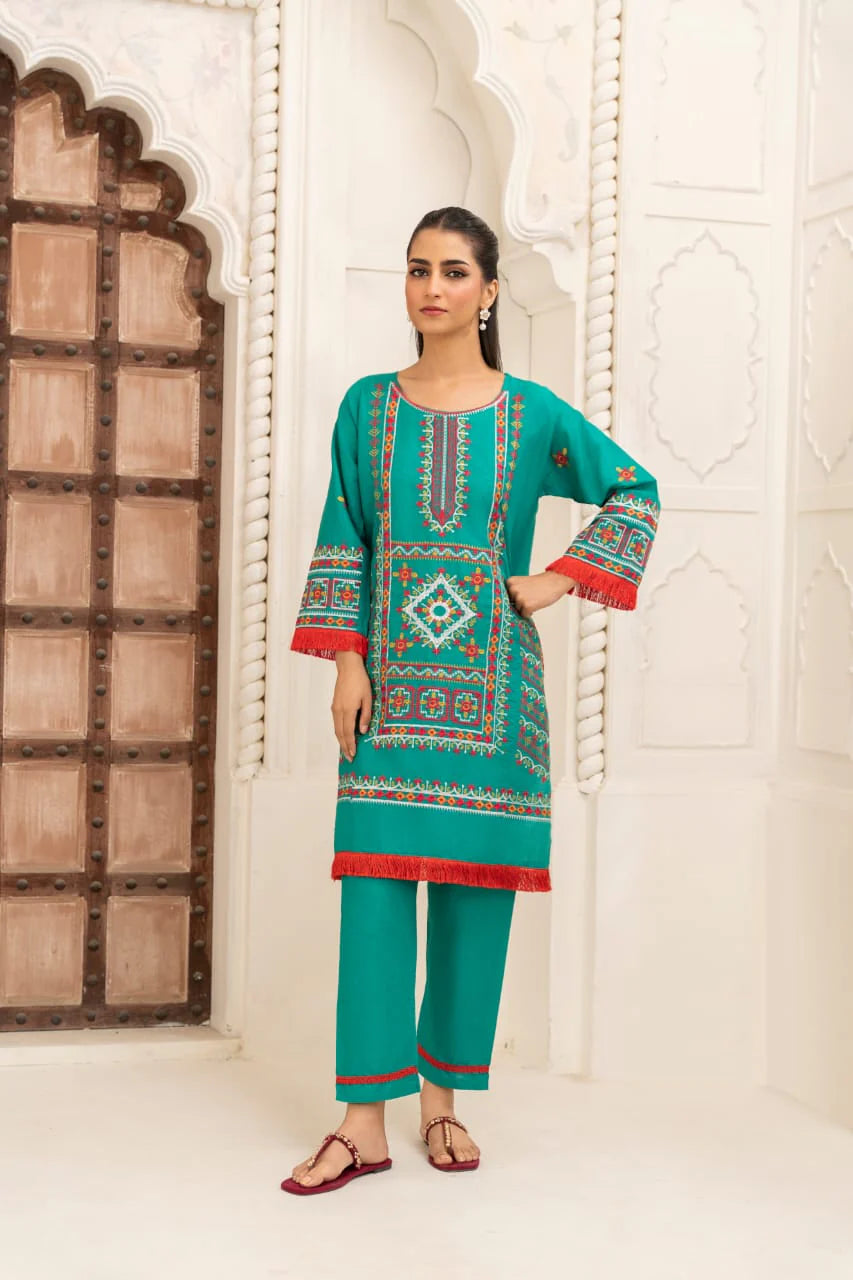 zamarang-embroidered-linen-fine-stitching-detail