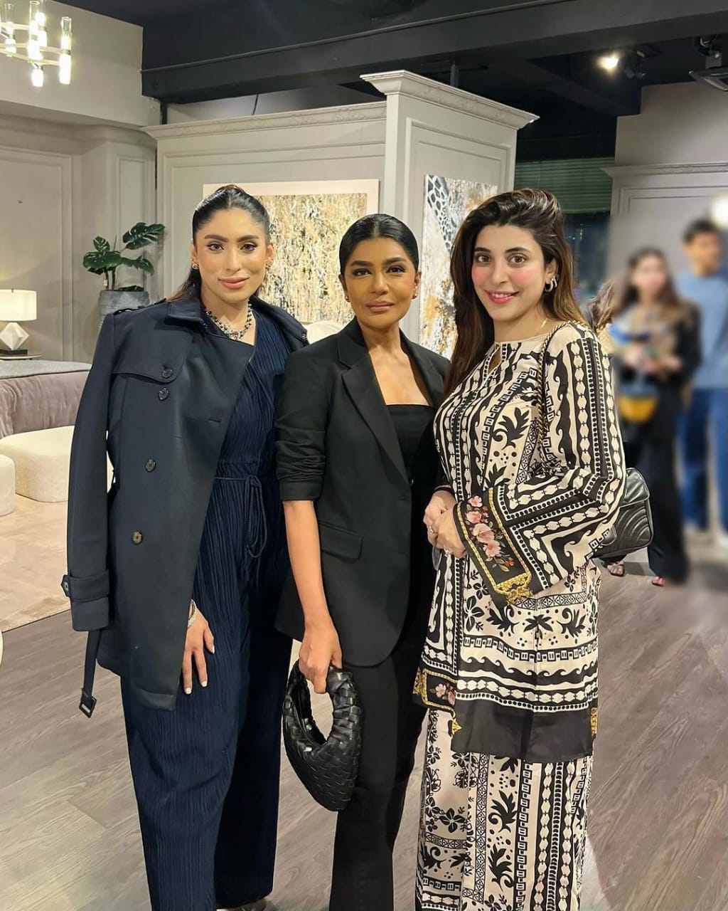 zamarang‑emerald‑green‑digital‑lawn‑suit‑front