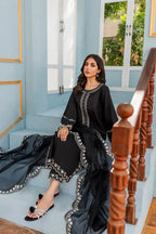 zamarang_sable_elegance_embroidered_3pc_front